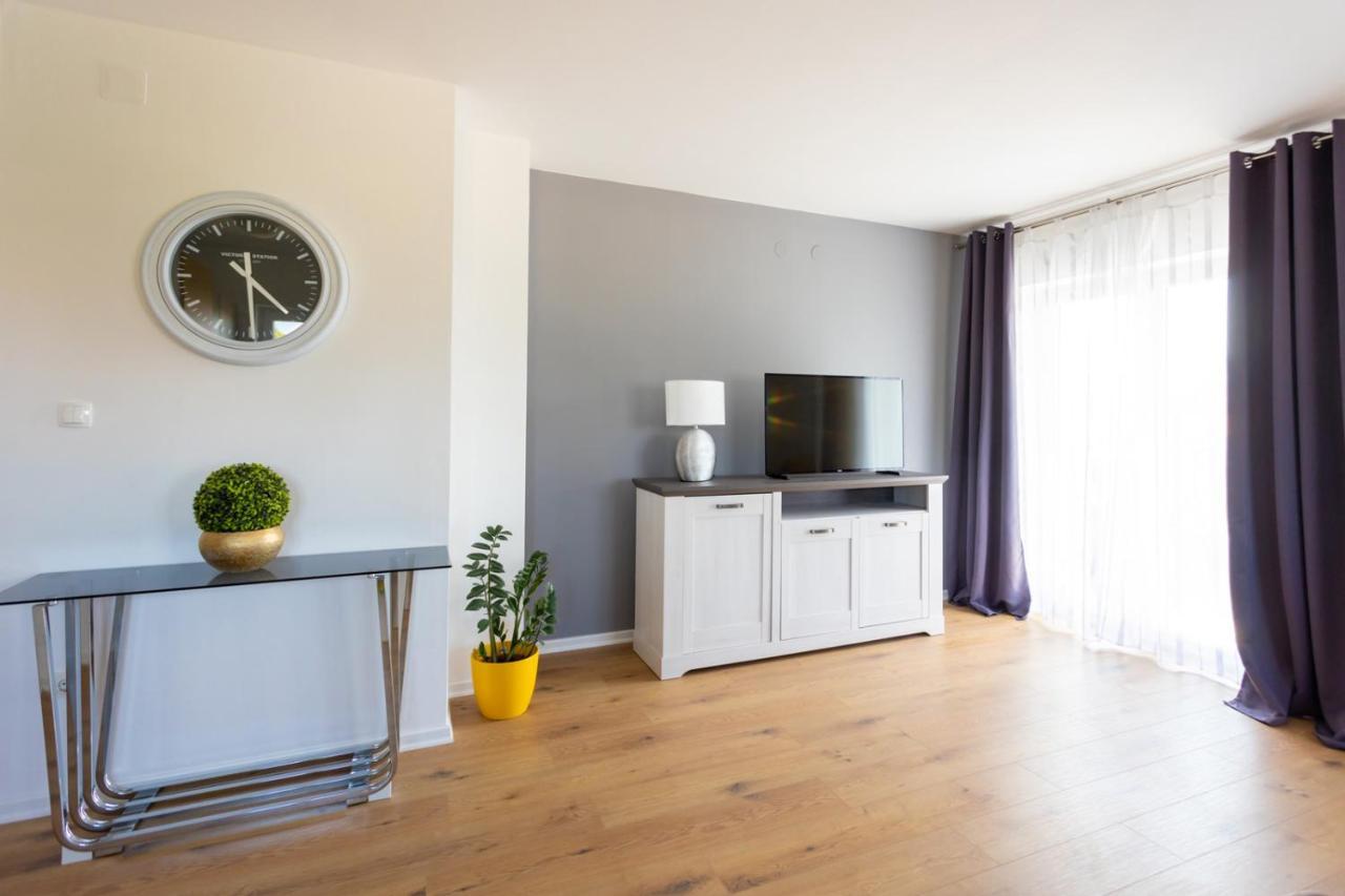 Apartment Demo Malinska Eksteriør billede