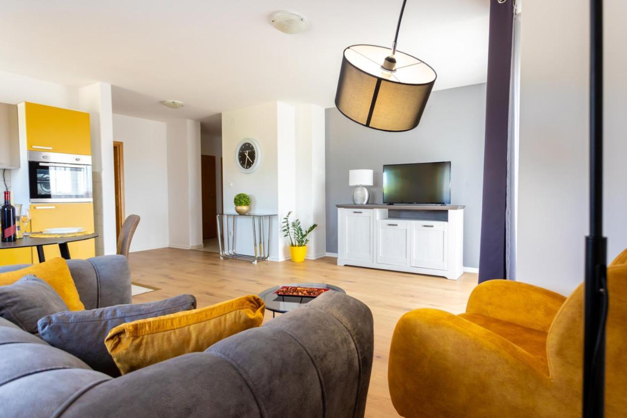 Apartment Demo Malinska Eksteriør billede